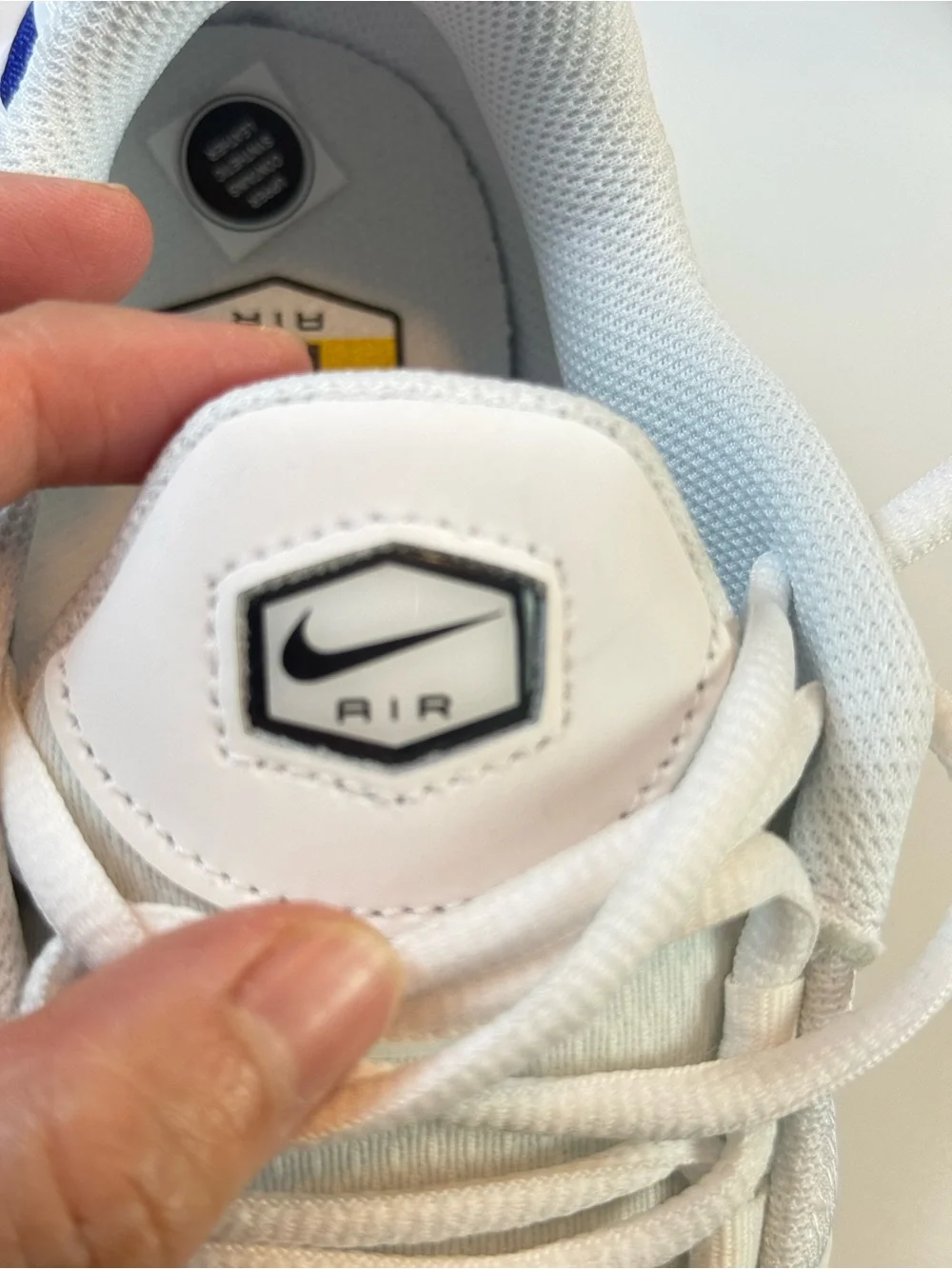 Nike Air Max White Deep Night Men Sneakers 10.5 Activewear Sportwear Deadstock